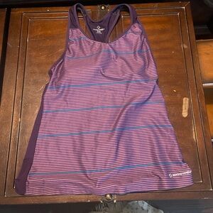 Moving Comfort racer back built in bra tank top M